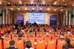 努力于建立系统协同育人系统